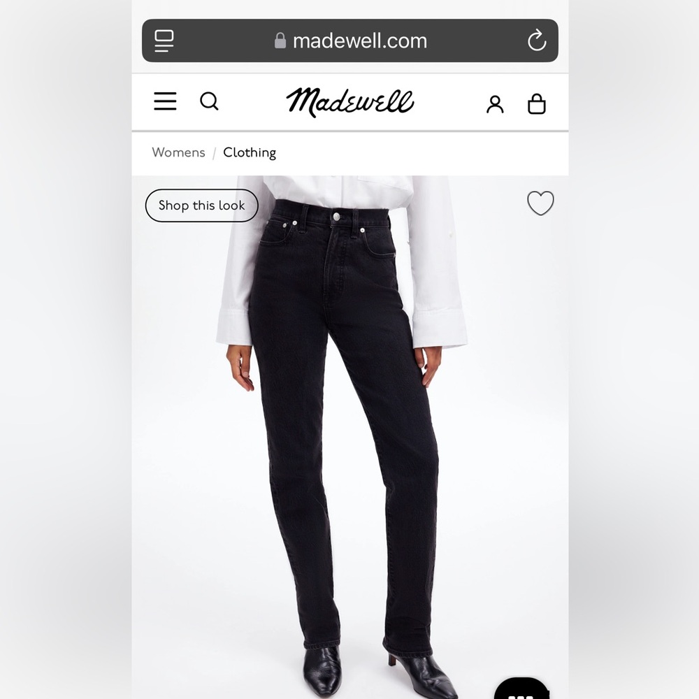 Madewell 90s straight jeans in black. Size 30. Barely worn.